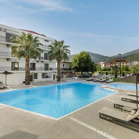 Stavros Beach Hotel エクステリア 写真