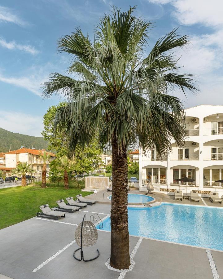 Stavros Beach Hotel エクステリア 写真