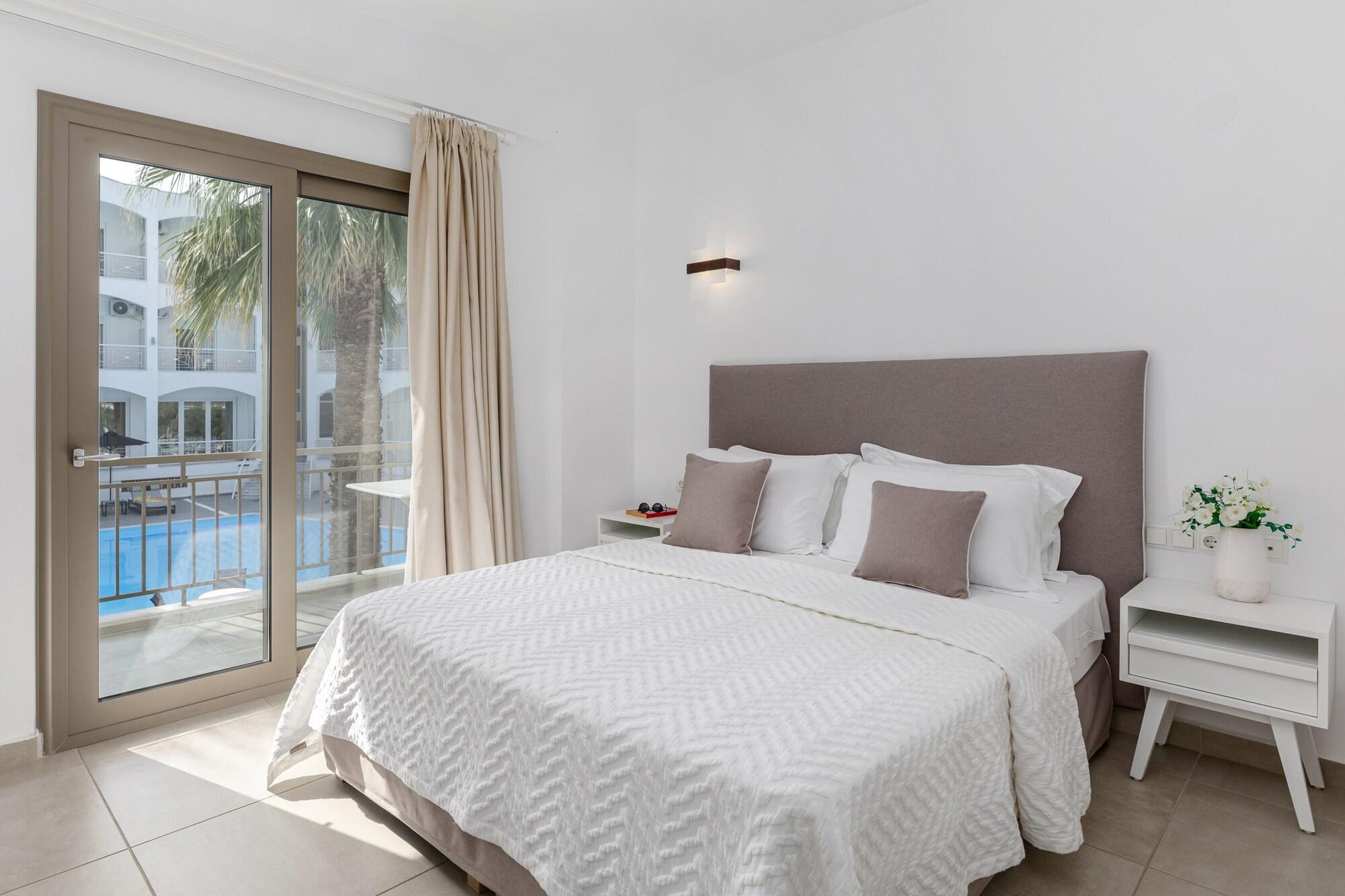 Stavros Beach Hotel エクステリア 写真