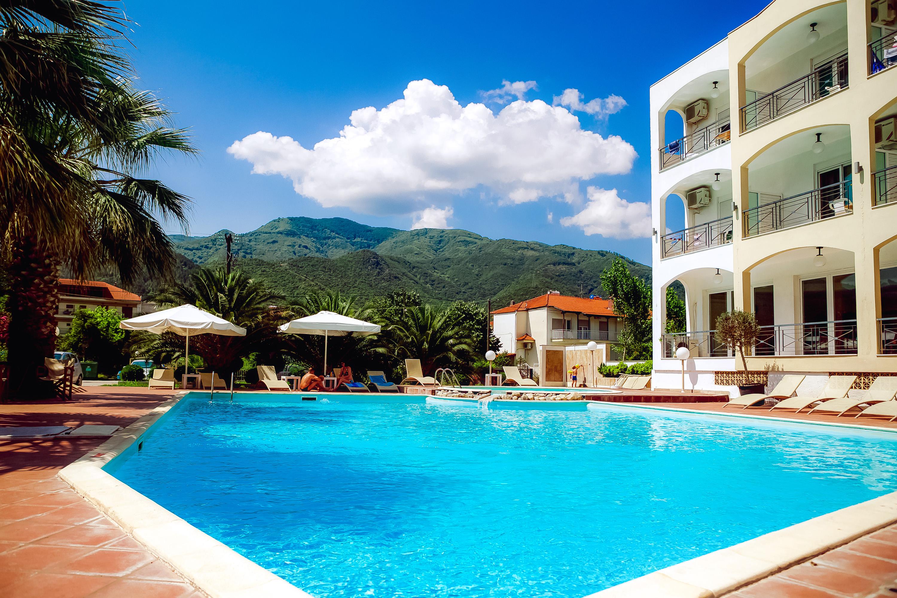 Stavros Beach Hotel エクステリア 写真