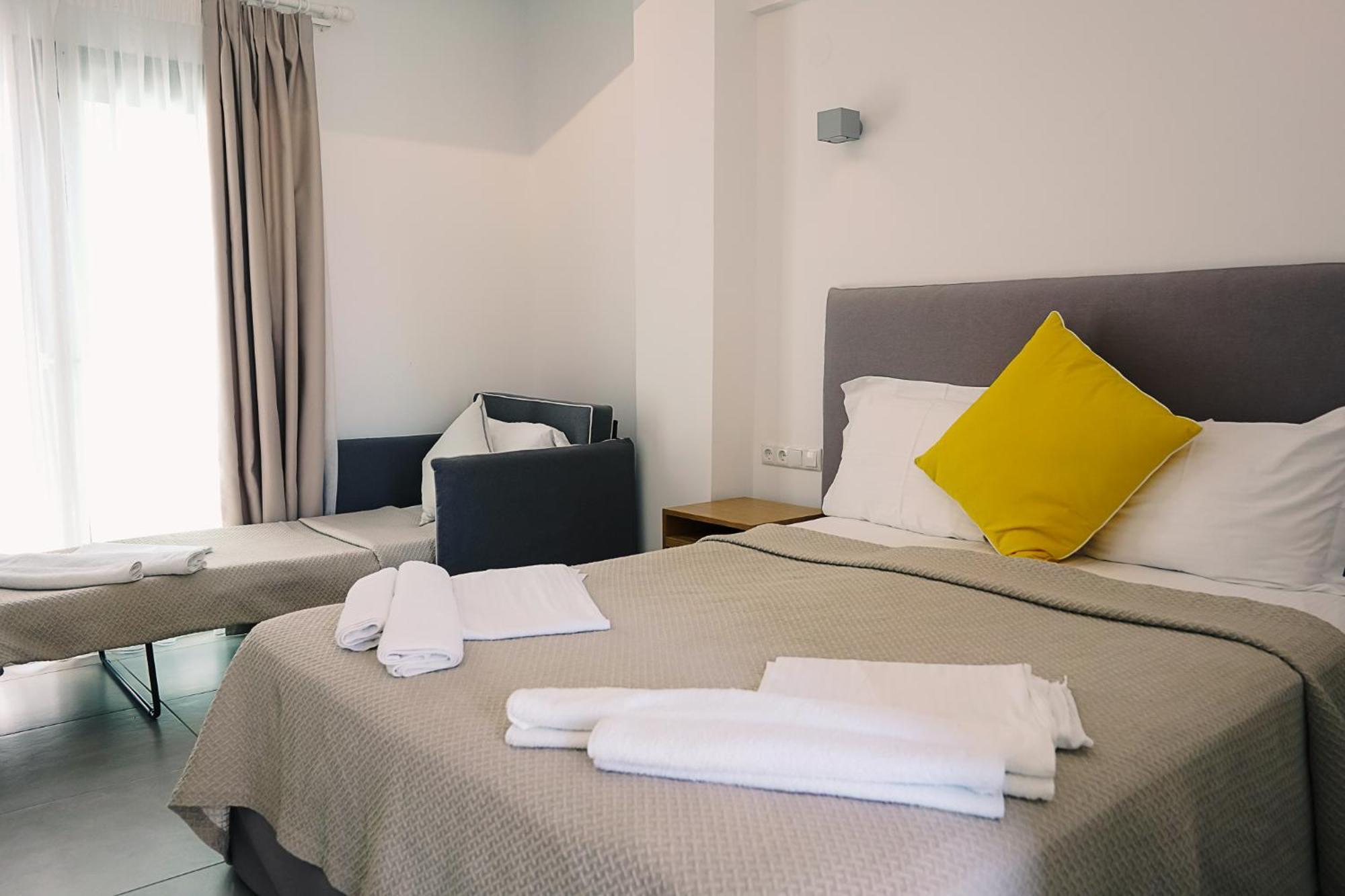 Stavros Beach Hotel エクステリア 写真